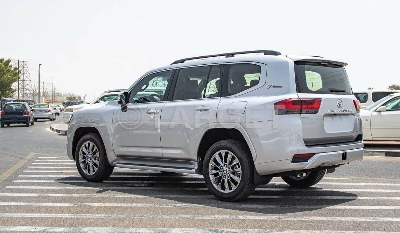 تويوتا لاند كروزر LC300 VXR 3.3D AT MY2024 – SILVER