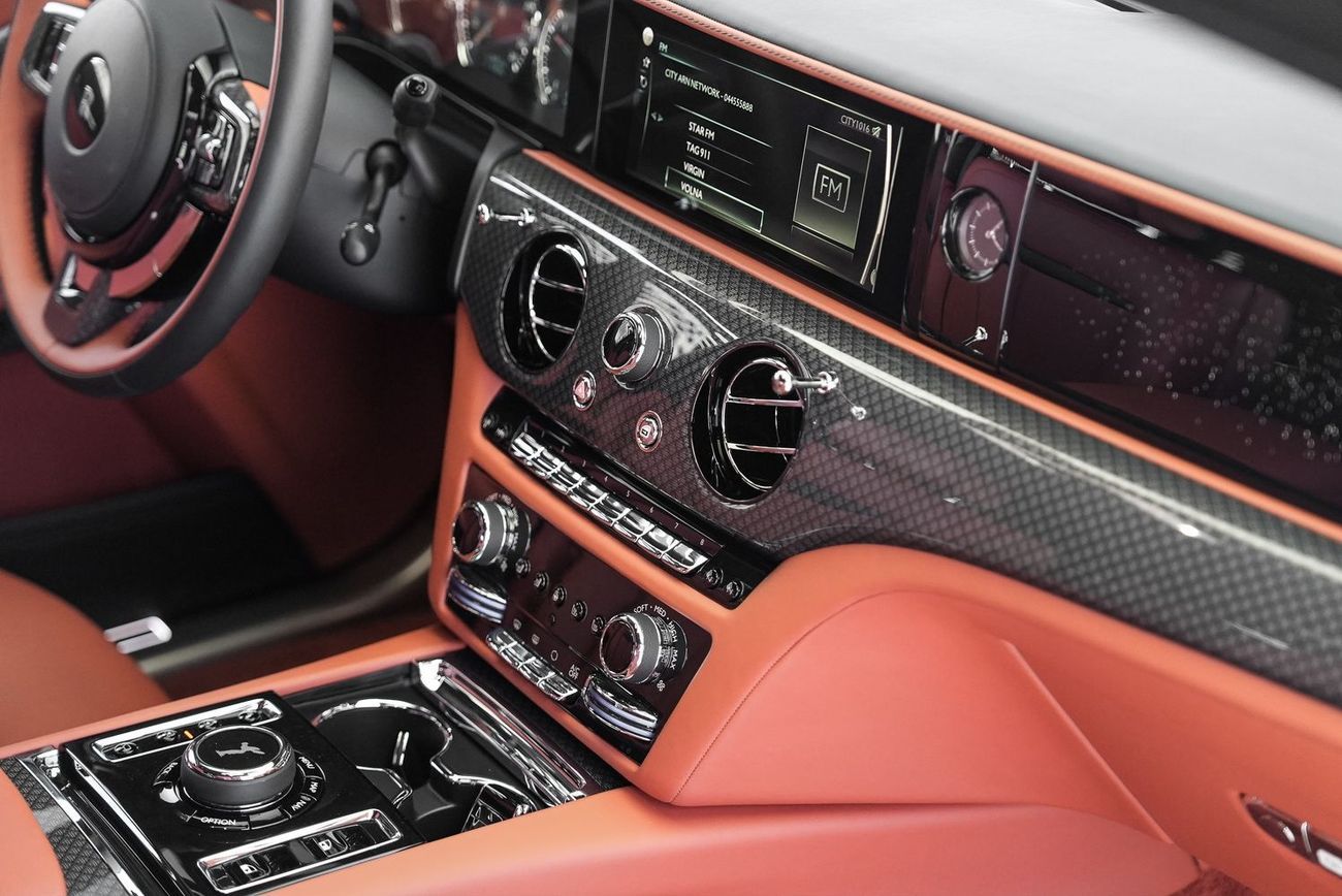 Rolls-Royce Ghost 6.75T Short Wheelbase