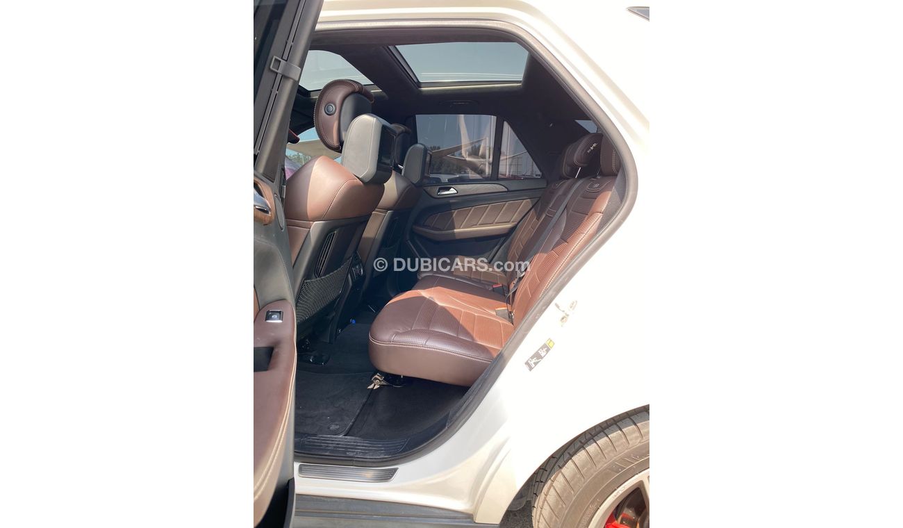 Mercedes-Benz ML 63 AMG Mercedes Benz ML63 GCC full option