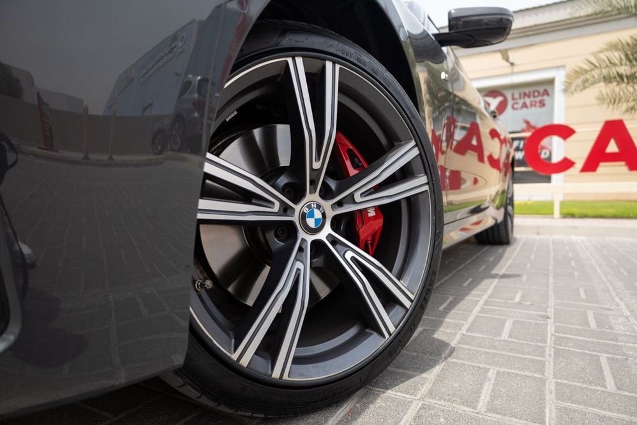 BMW M440i xDrive 3.0L