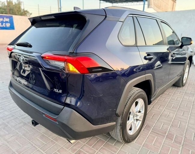 Toyota RAV4 XLE, миниатюра 28