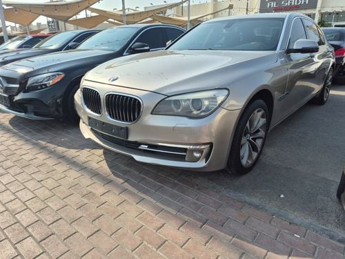 بي أم دبليو 730Li Executive 4.0L (5 Door)