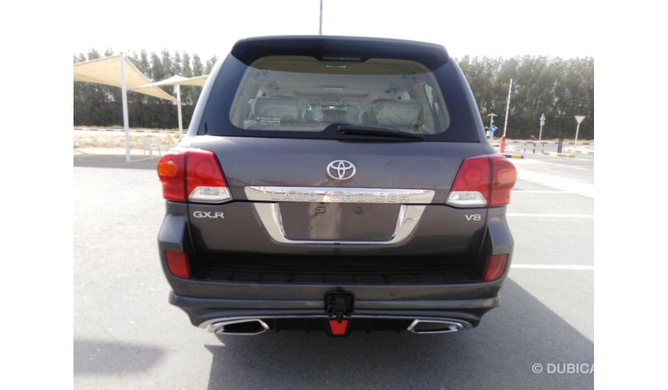 Toyota Land Cruiser 2015 GXR Gcc,,,, Sunroof,,,,, free accedant,,,, for sale