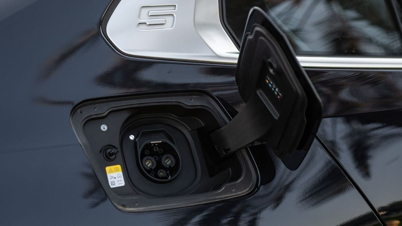 بي أم دبليو i5 2025 | BMW I5 EDRIVE 35L M SPORT PACK [ EXPORT ONLY ]