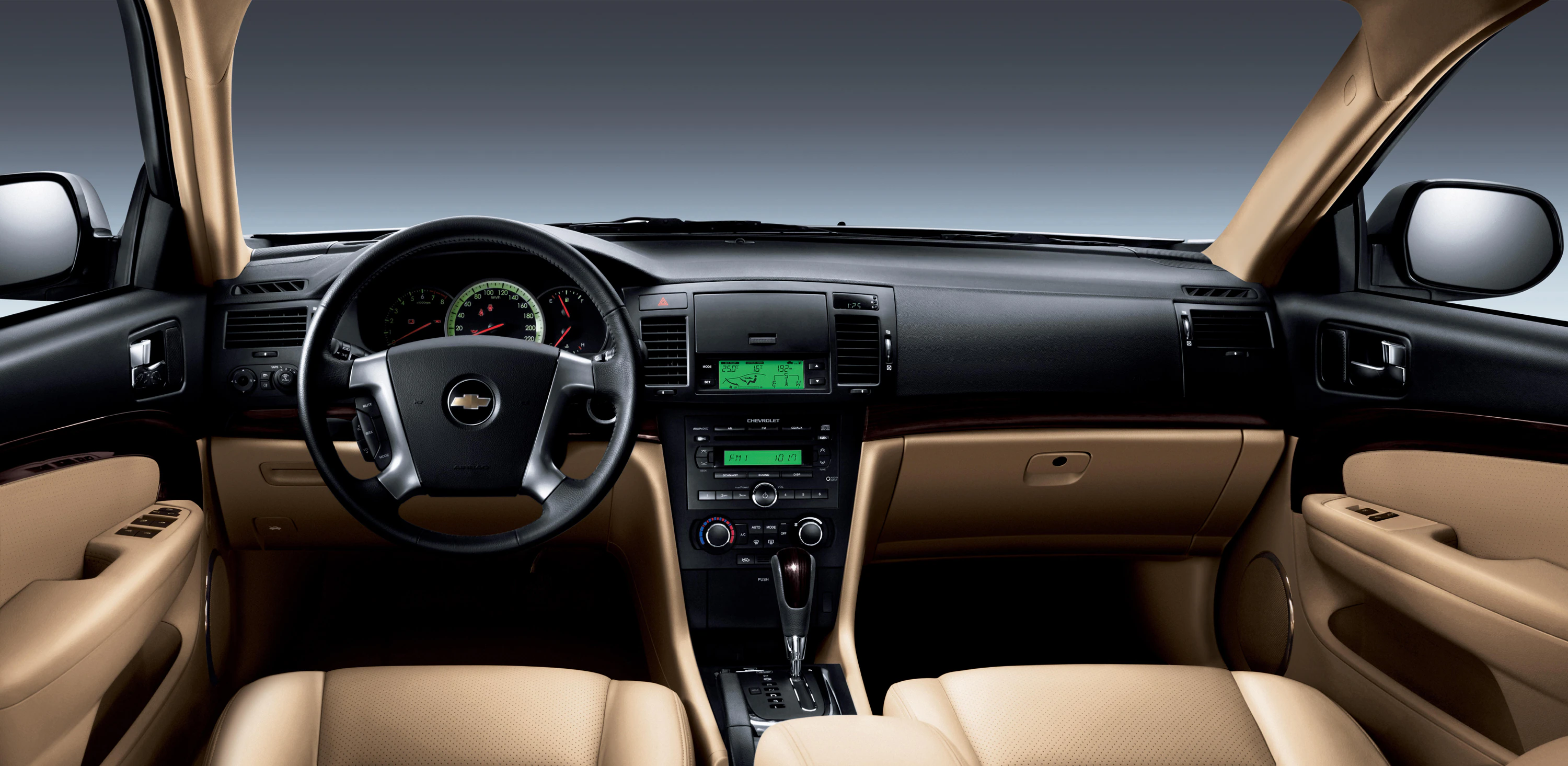 Chevrolet Epica interior - Cockpit