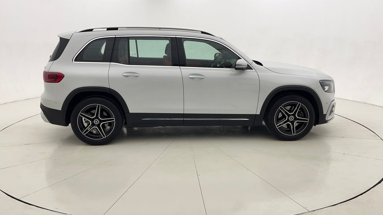 Mercedes-Benz GLB 250 PREMIUM PLUS AMG 2 | Zero Down Payment | Home Test Drive