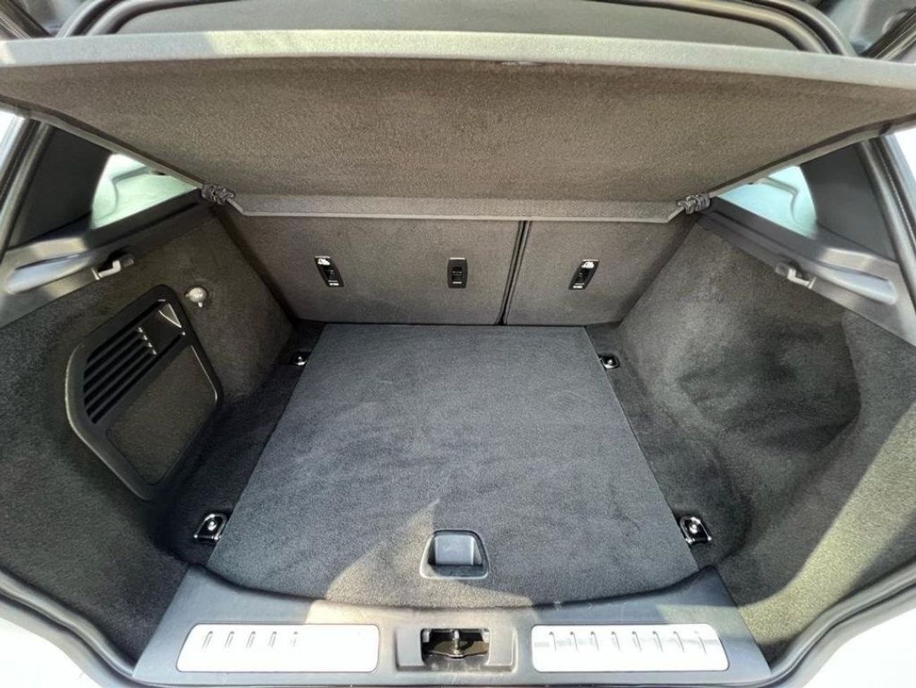 Land Rover Range Rover Evoque Dynamic Plus RANGE ROVER EVOQUE 2016 DINAMIC PLUS GCC FULL OPTION SERVICE HISTORY ORIGINAL PAINT WIT