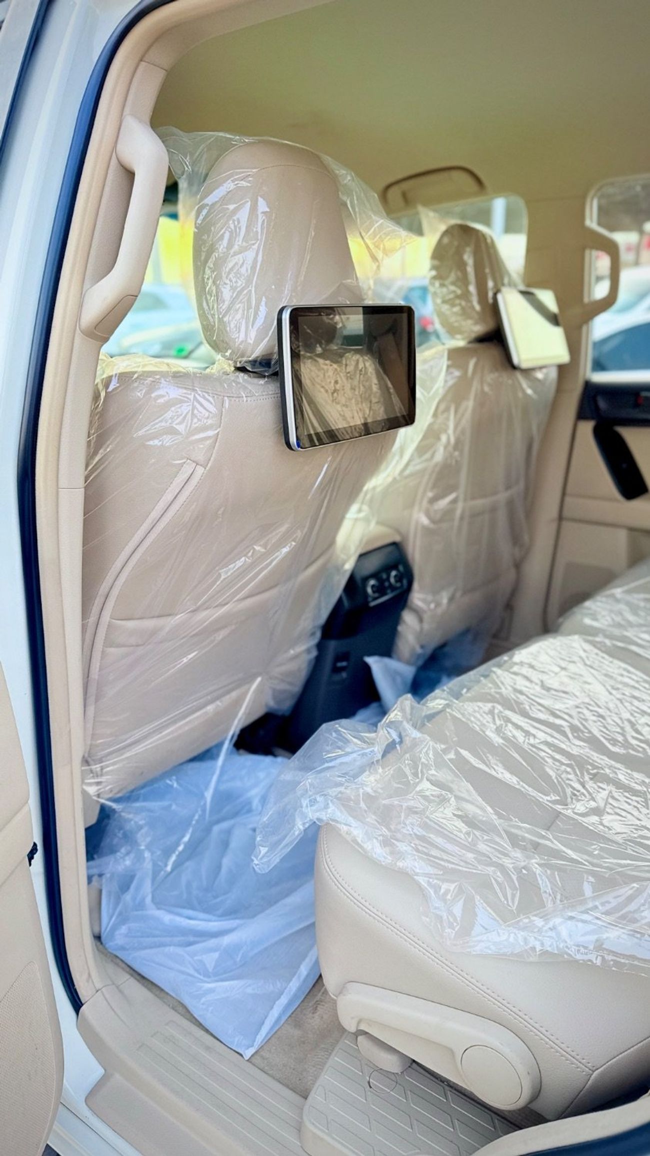 تويوتا برادو 2019 TX-L V4 2.7L Full Option Very Clean and Perfect Condition