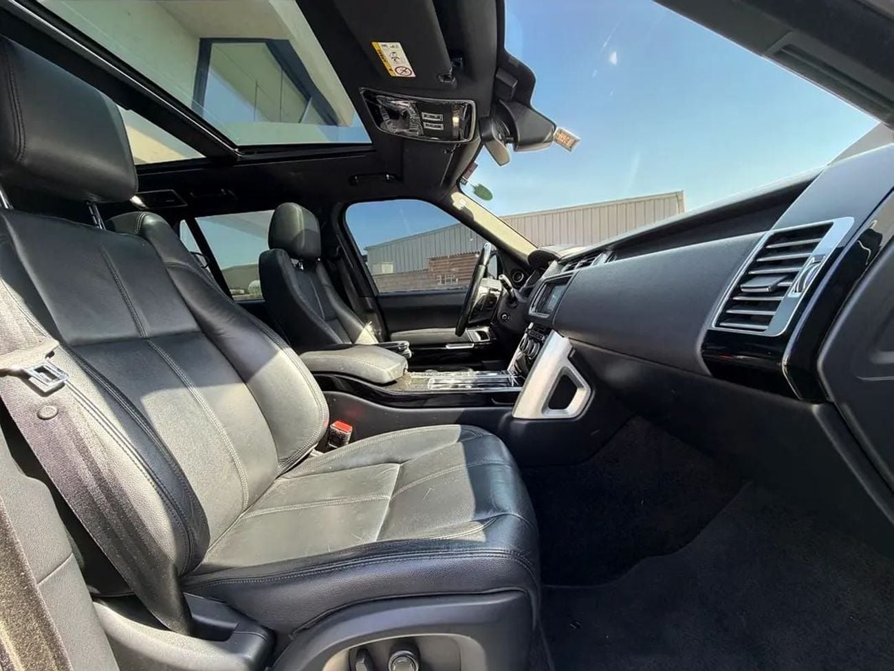Land Rover Range Rover HSE RANGE ROVER HSE | 5.0L V8 | 4WD | GCC SPECS | 2016