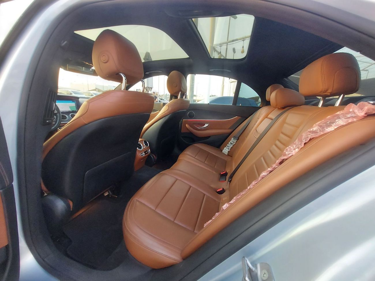 Mercedes Benz E200 AMG