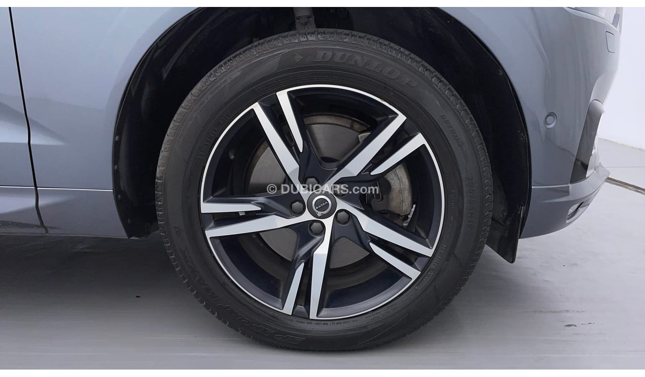 Volvo XC60 T6 R DESIGN 2 | Zero Down Payment | Free Home Test Drive