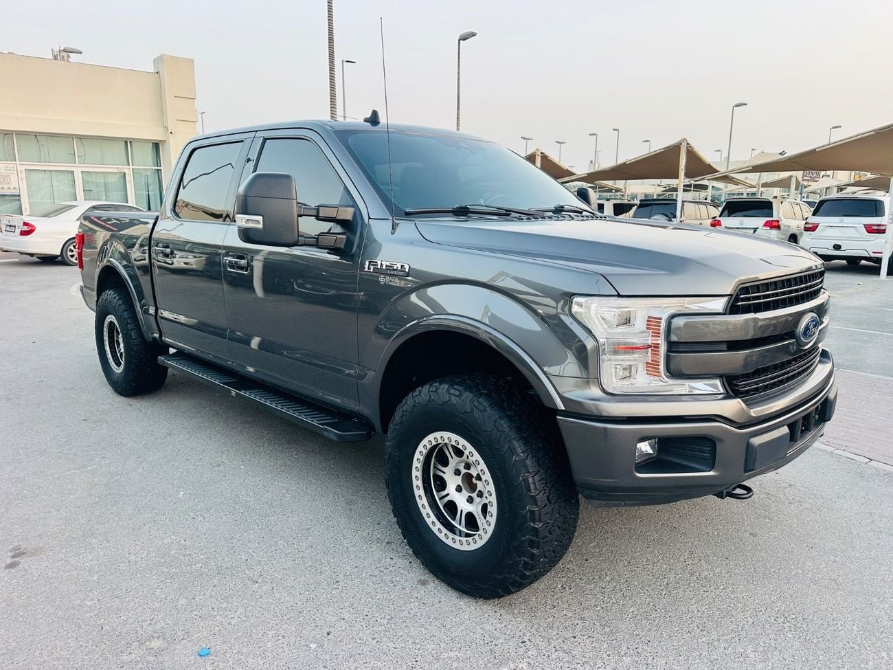 Ford F-150 LARIAT