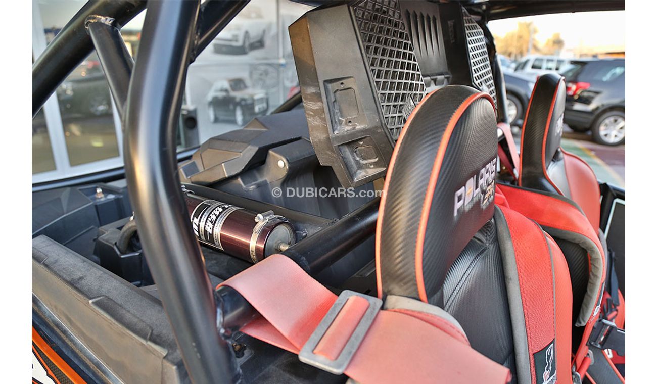 بولاريس رينجر RZR XP 1000 2014