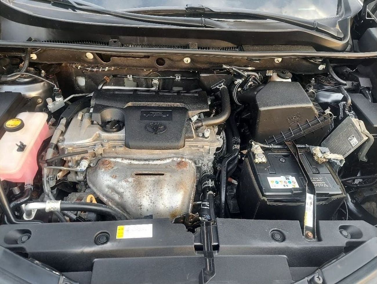 Toyota RAV4 2.5L PETROL XLE AUTOMATIC TRANSMISSION ( CANADIAN SPECS)