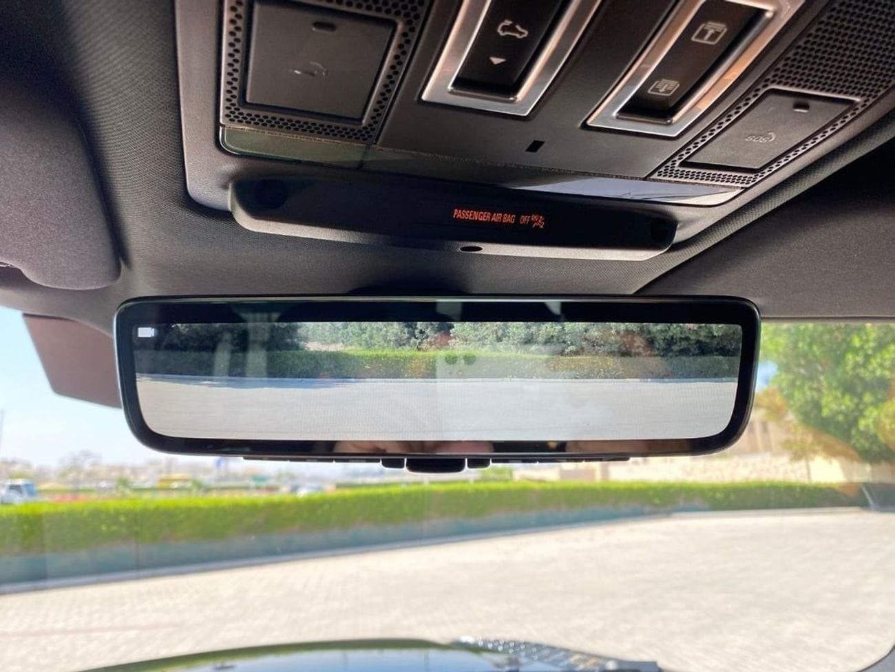 Land Rover Defender 110 X P400 3.0L Land Rover Defender X - 2022 - Grey/Black