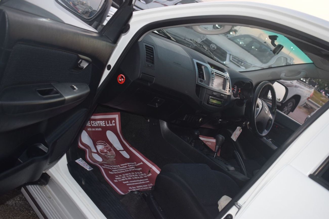 تويوتا هيلوكس 2014 TOYOTA HILUX SR5 D4D