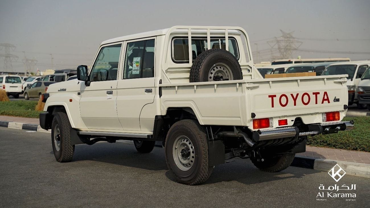 Toyota Land Cruiser Pick Up LC79 | 2.8L Turbo | Manual 4x4 | Double Cabin  | GCC