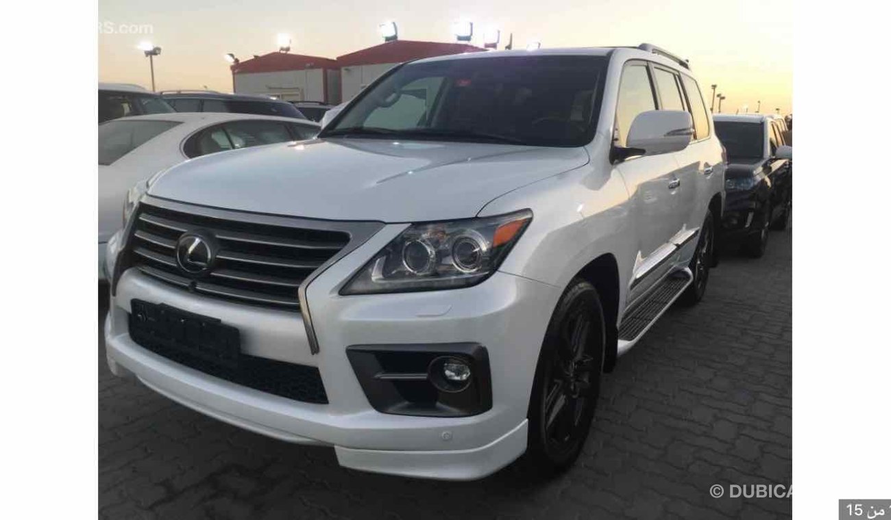 Lexus LX570