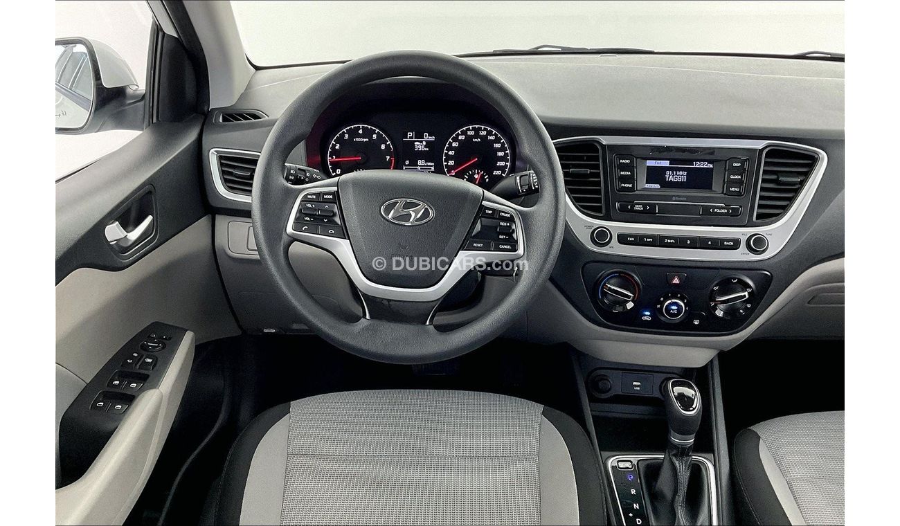 Hyundai Accent Smart / GL