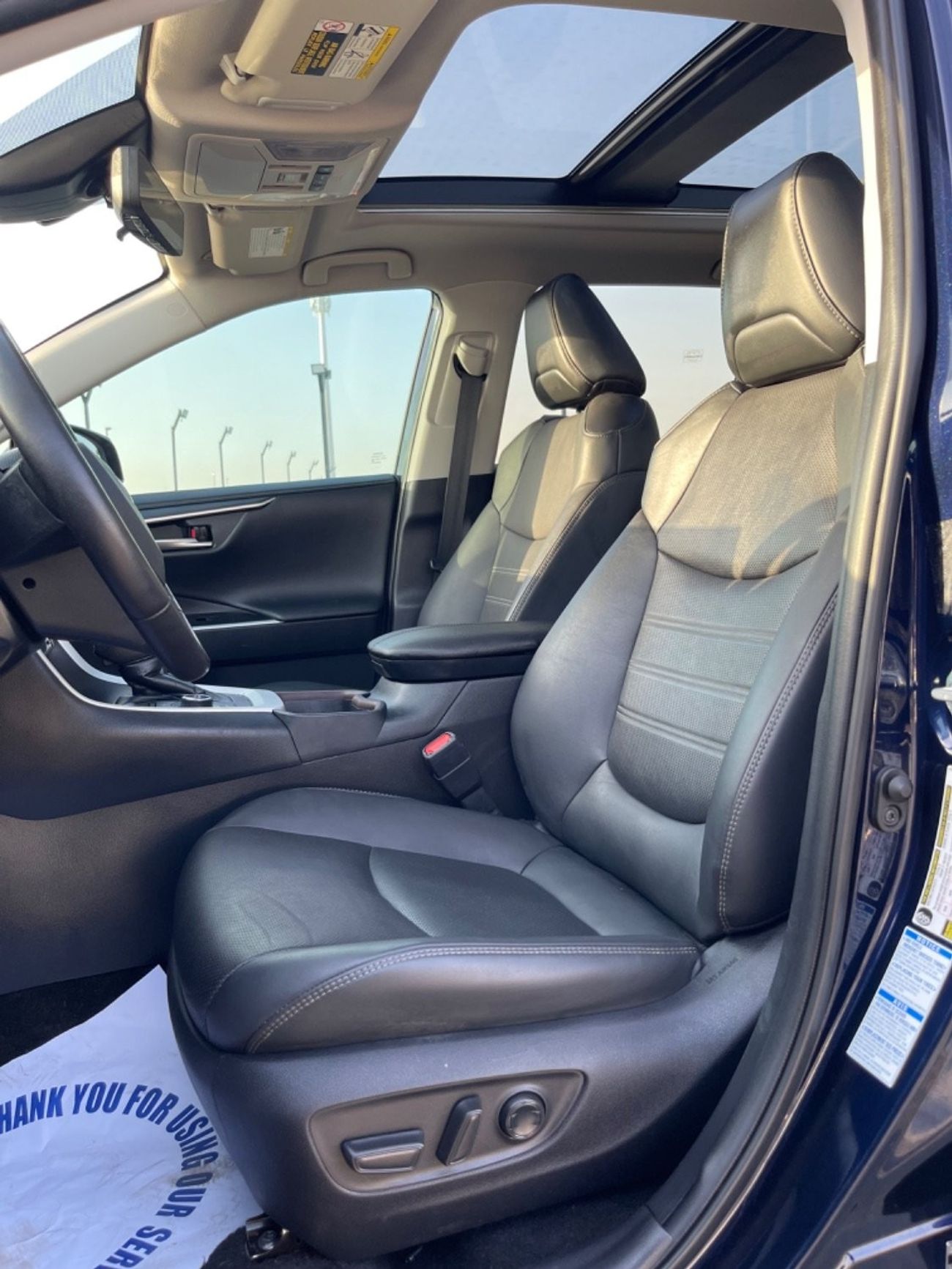 Toyota RAV4 2021 TOYOTA RAV4 LIMITED HYBRID 4x4 FULL OPTIONS IMPORTED FROM USA