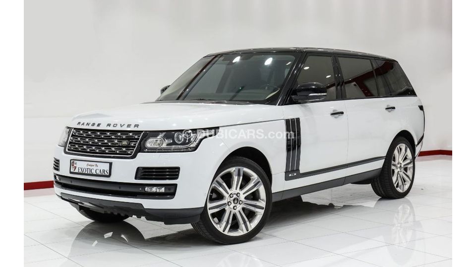 Land Rover Range Rover Vogue SE LWB for sale AED 255,000. White, 2015