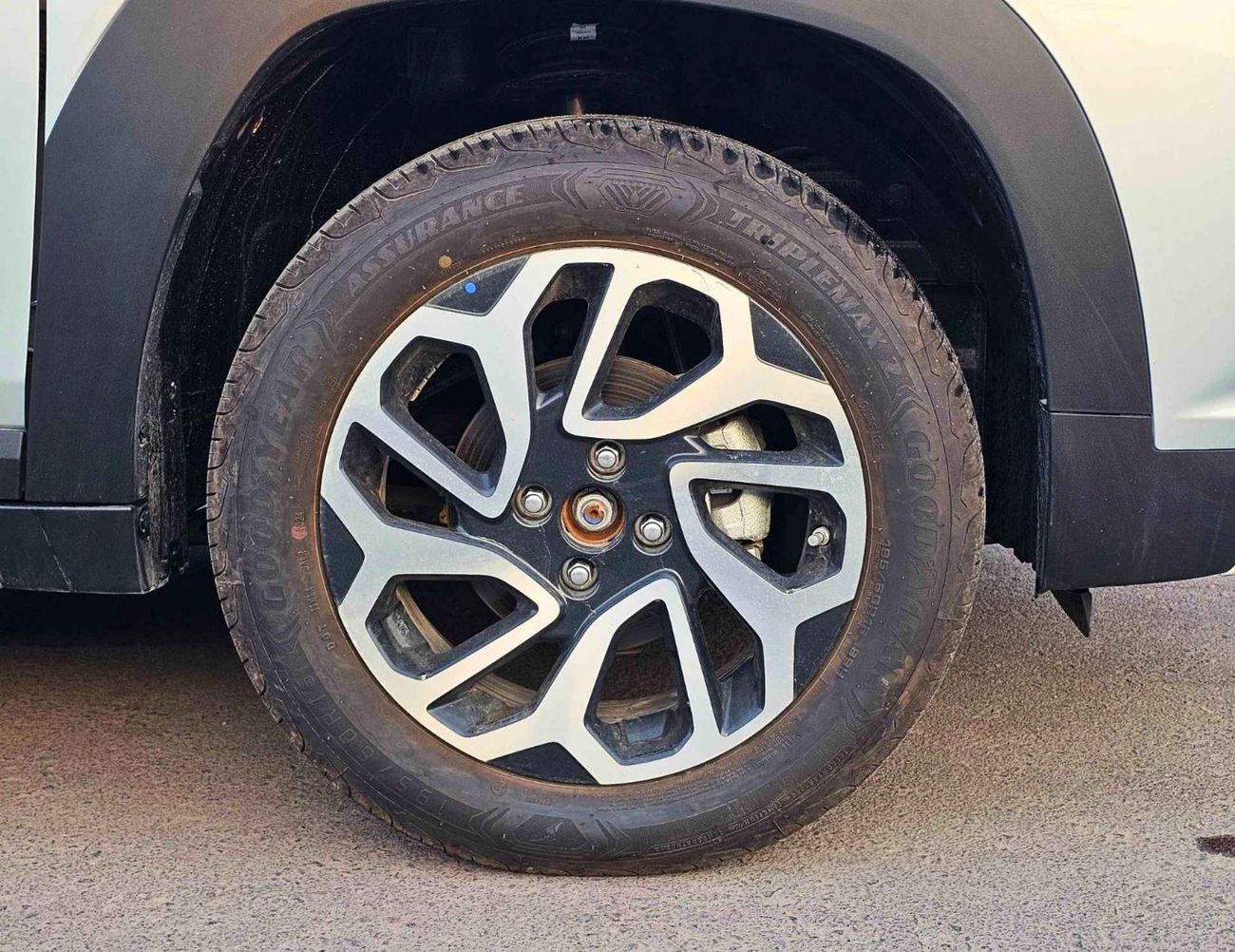 سوزوكي فرونكس GLX / EURO 5 HYBRID / 1.5L V4 / HEADUP DISPLAY / 360* CAMERAS / " 9" DISPLAY AUDIO (CODE # GLX)