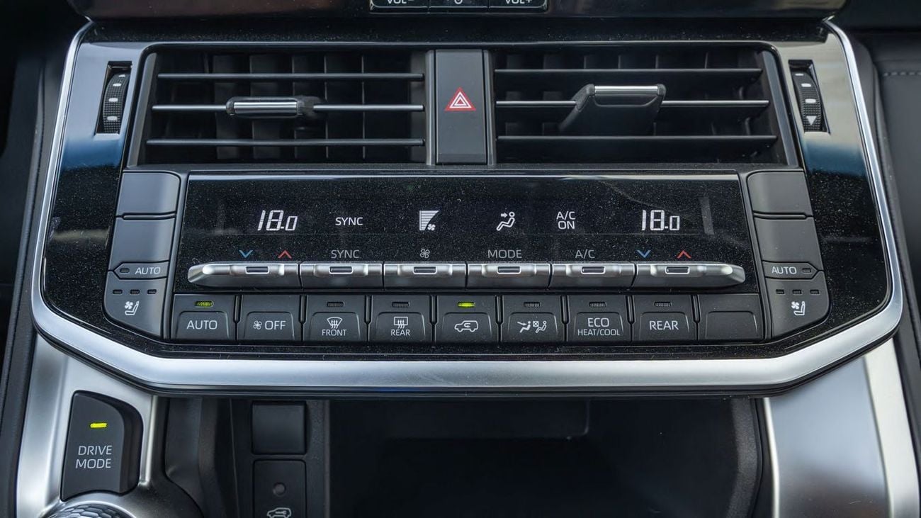 Toyota Land Cruiser 3.5L TT FULL WITH RADAR 2026