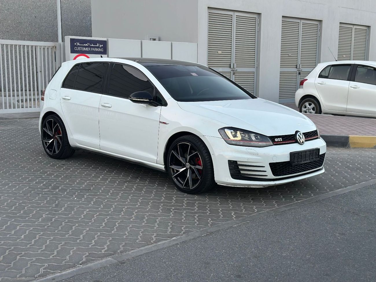 Volkswagen Golf GTI GCC