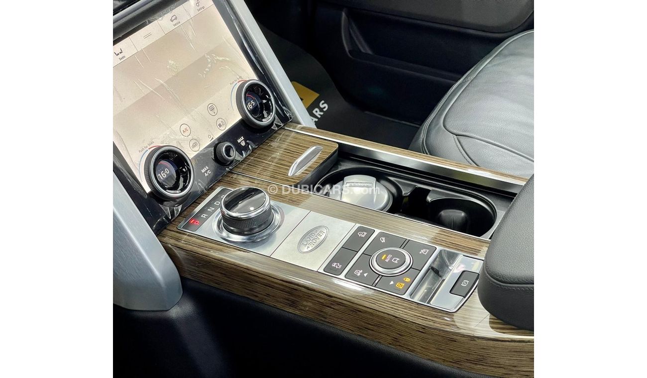 لاند روفر رينج روفر 2019 Range Rover HSE Supercharged, March 2024 Range Rover Warranty, Fully Loaded, GCC