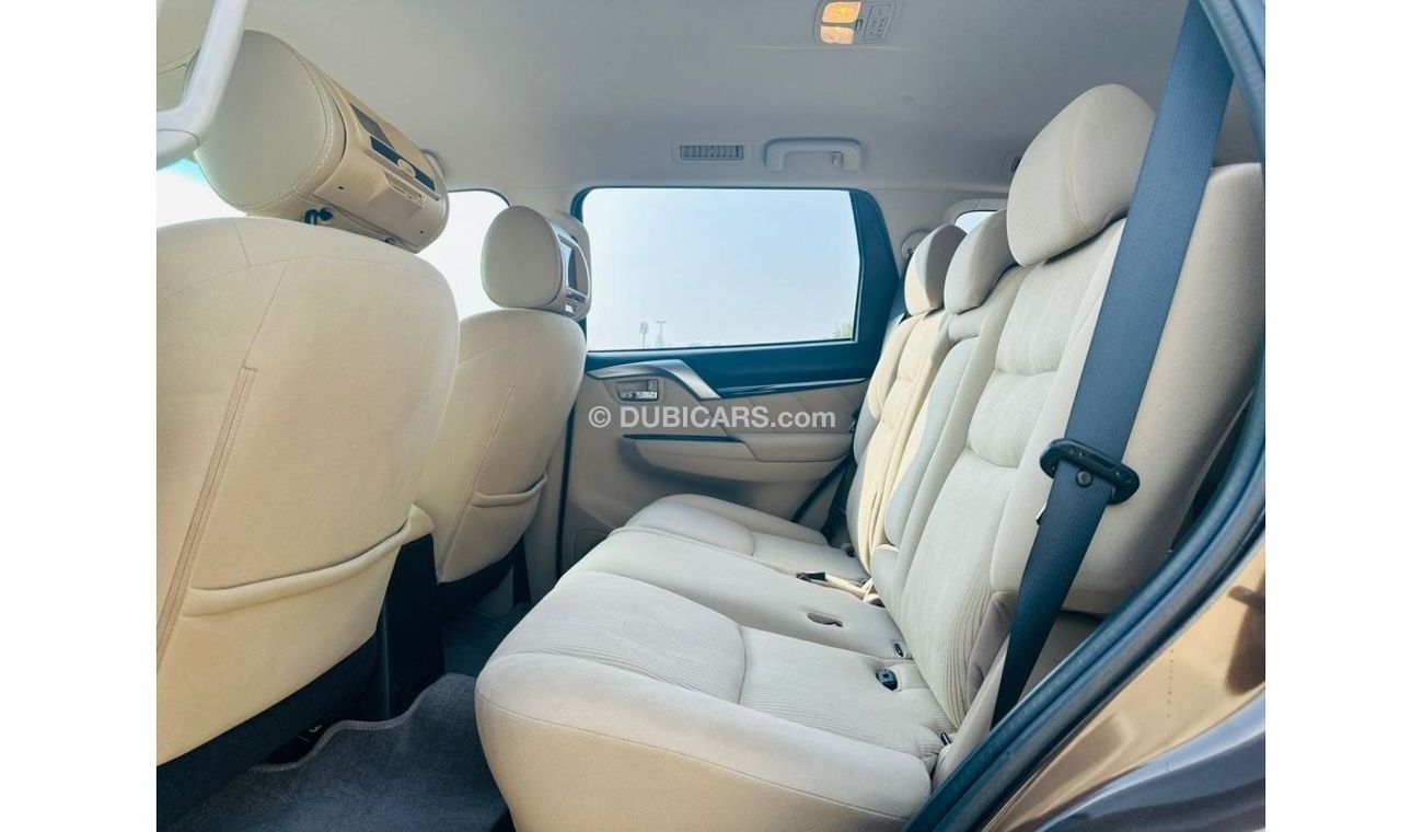 ميتسوبيشي مونتيرو GLS Mid FULL AGENCY MAINTAINED || 1110 PM || MONTERO SPORT GLS 3.0L V6 || LOW MILEAGE || GCC ||  0%