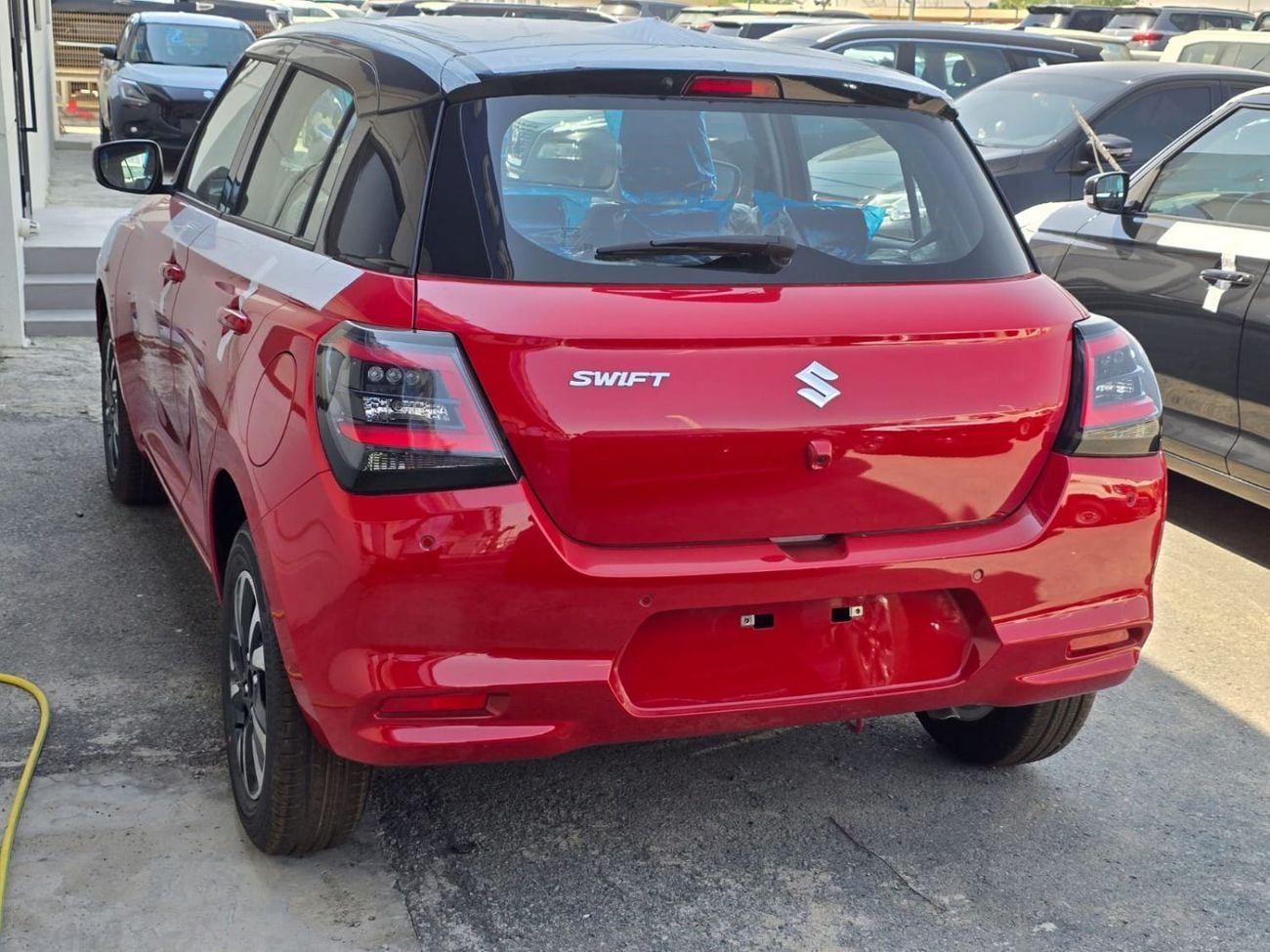 Suzuki Swift Suzuki Swift GLX, 2026 model, 1.2 liter, Two Tone