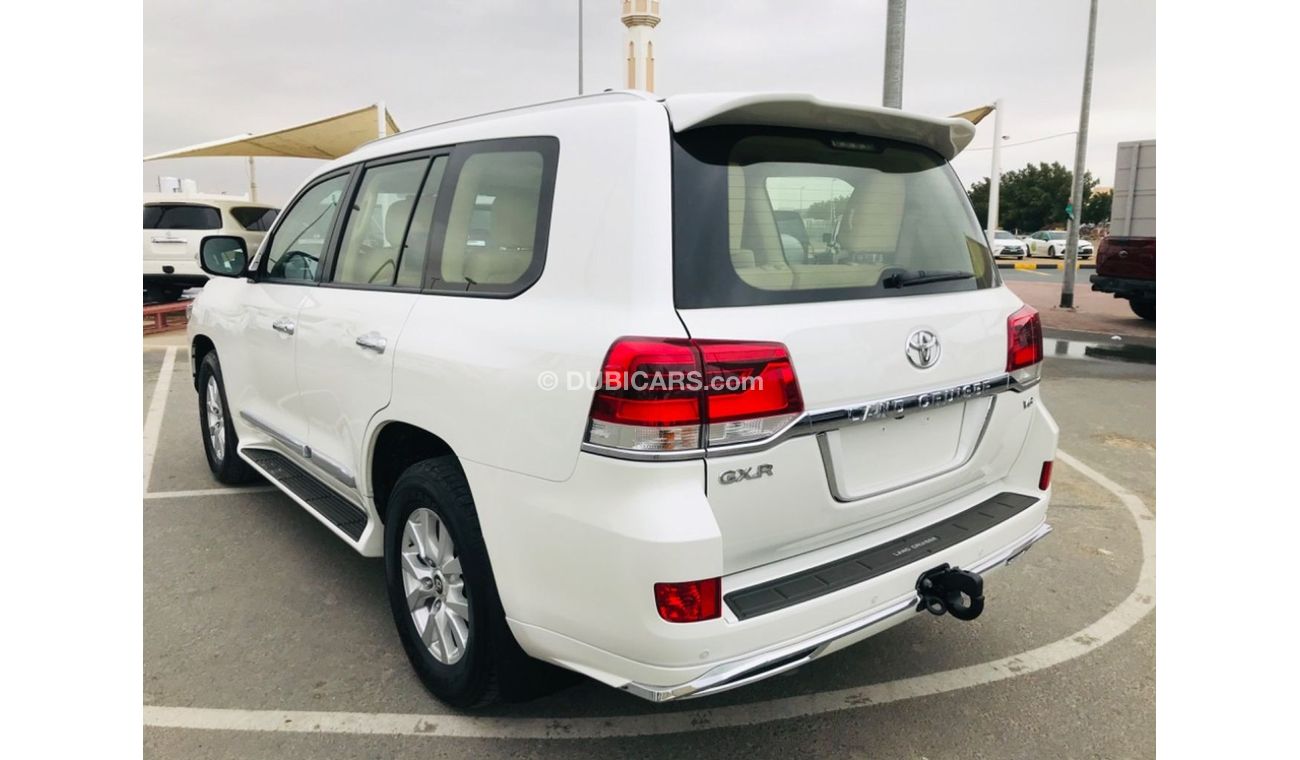 Toyota Land Cruiser GXRV6