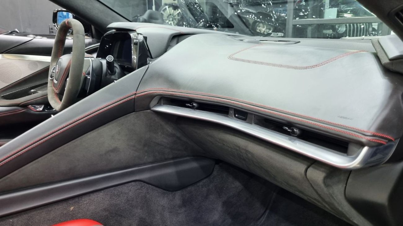Chevrolet Corvette 3LT 6.2L (490 HP) Convertible 3LT CORVETTE 2022 IN IMMACULATE CONDITION WITH ONLY 22K KM FOR 315K AE