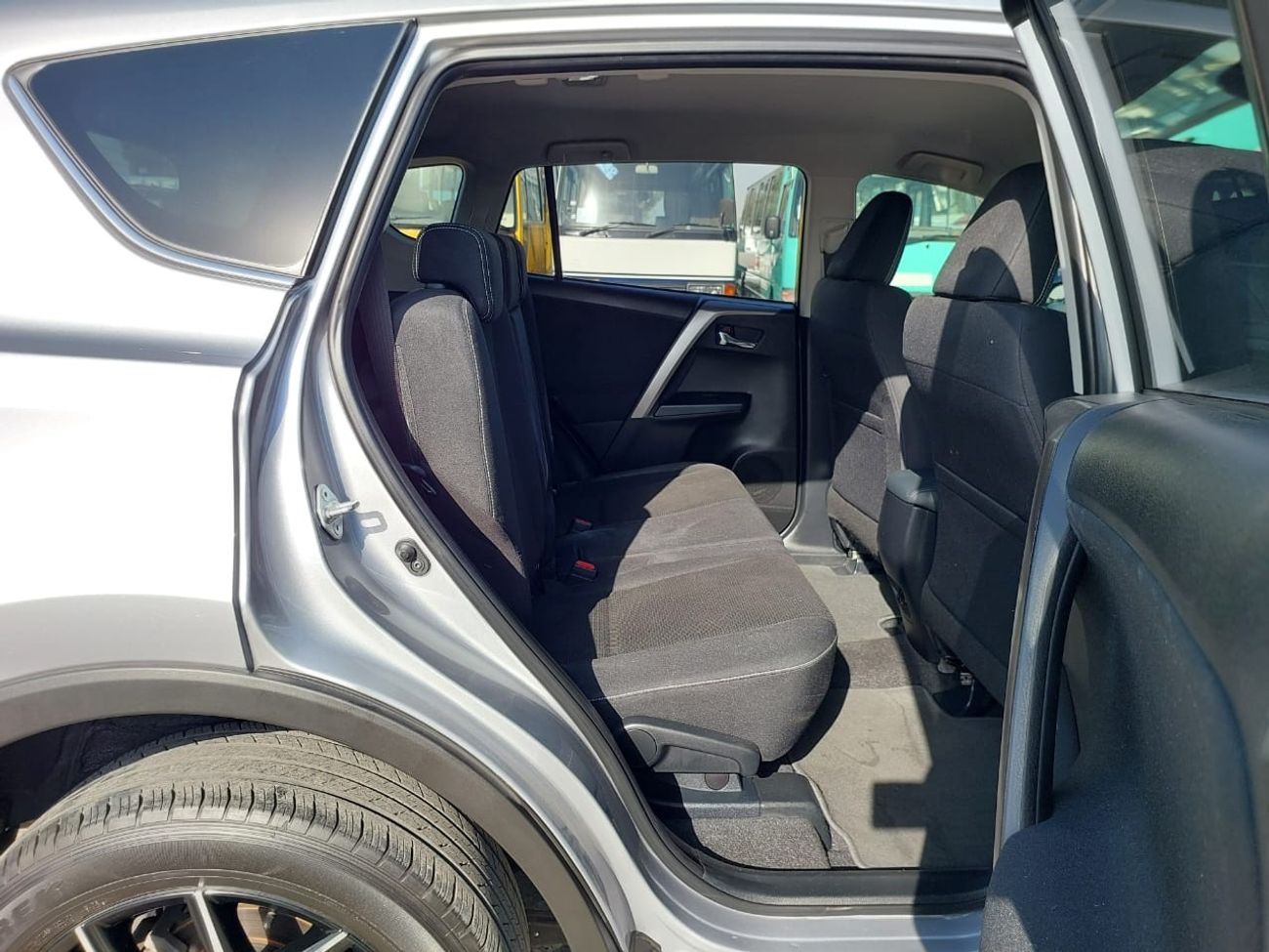 تويوتا راف ٤ TOYOTA RAV4 SUV RHD 2016 MODEL 2.5 L PETROL AUTOMATIC(PM97905)