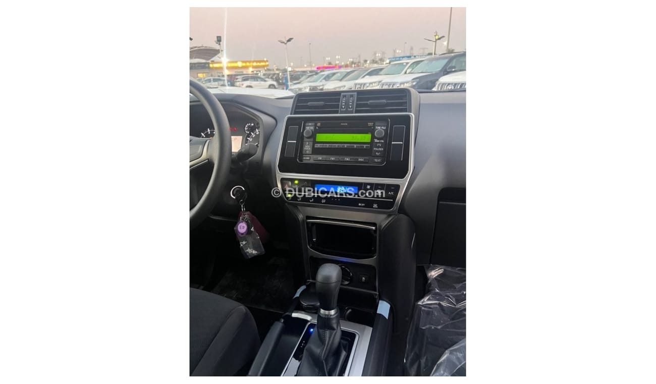 Toyota Prado Toyota Pardo Tx 2.7 sun roof and cool box