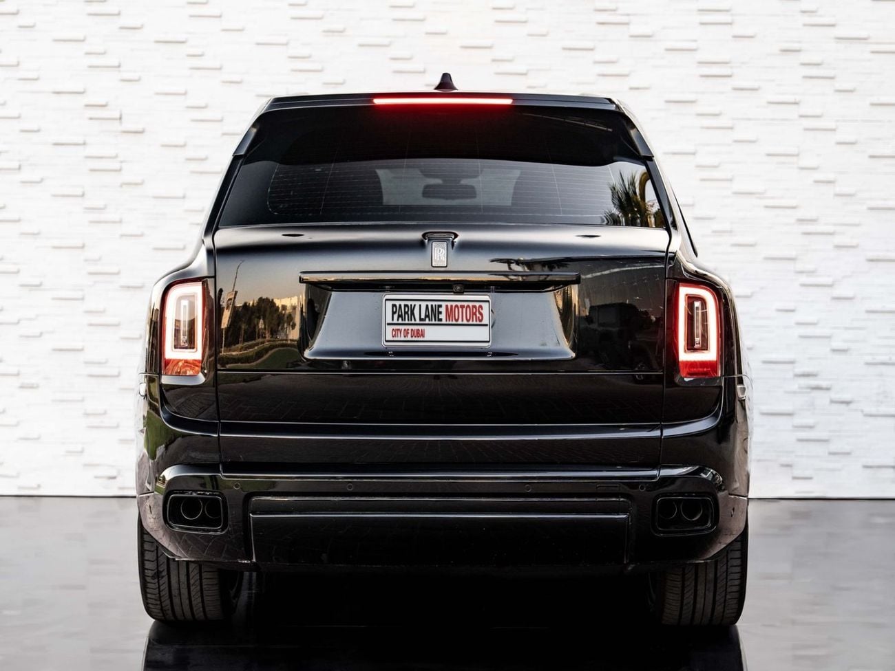Rolls Royce Cullinan BLACK BADGE