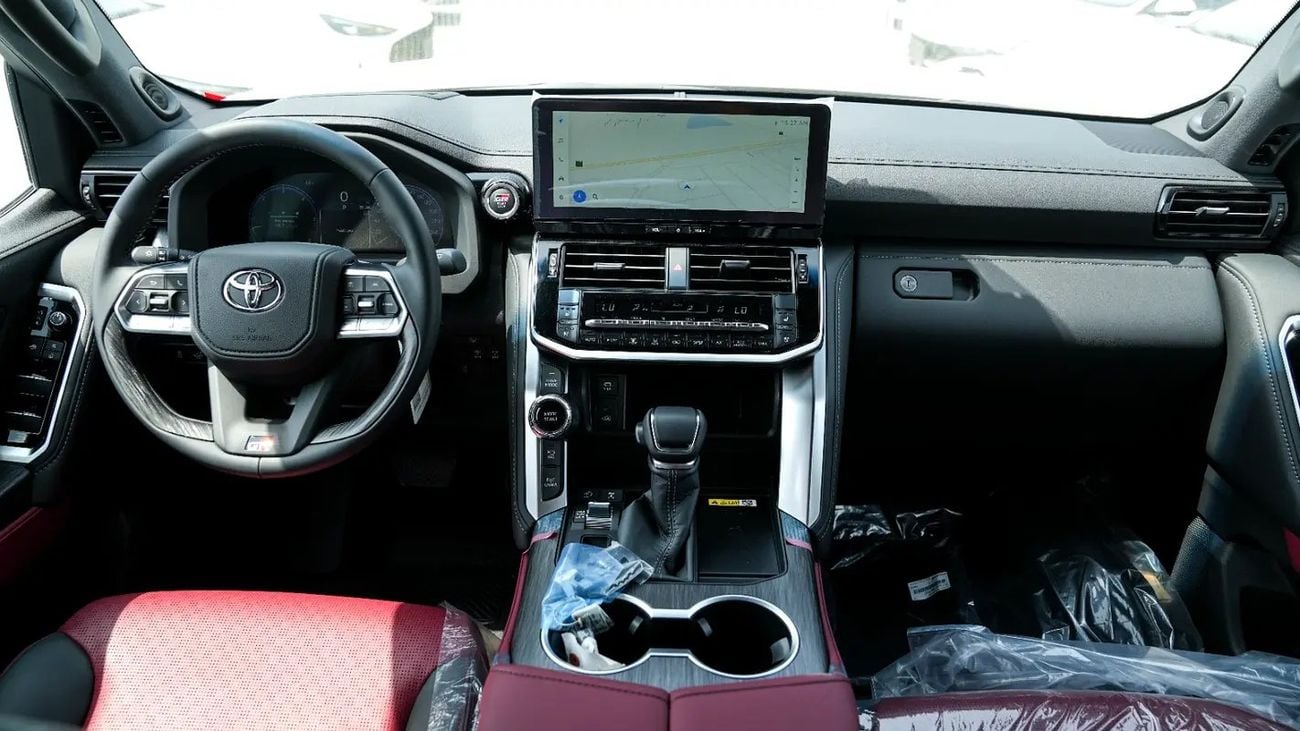 تويوتا لاند كروزر GR SPORT 3.3 DIESEL FULL - GCC Specs - Brand