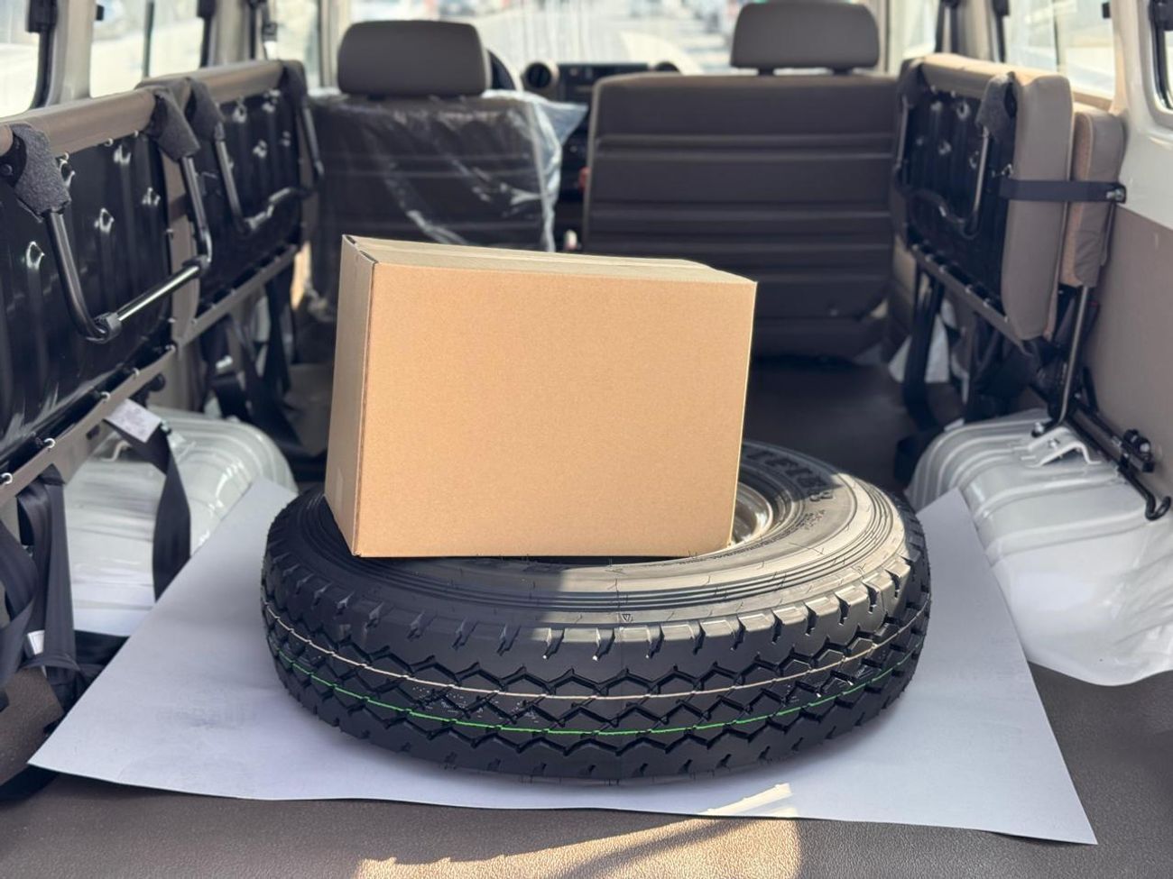 Toyota Land Cruiser 70 78 HARDTOP 4.0L PETROL MANUAL TRANSMISSION