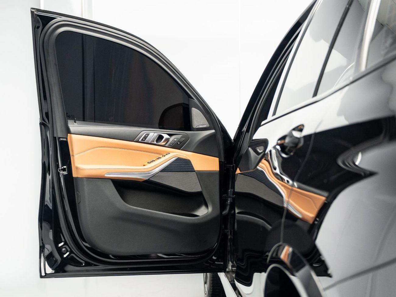 BMW X5 40i M Sport 3.0L 2026 BMW Warranty + Service Contract, GCC