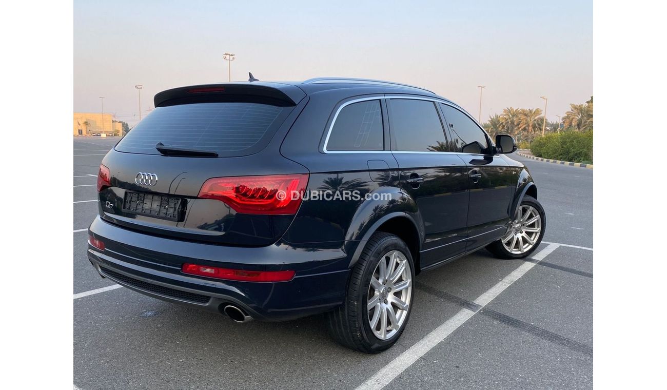 Audi Q7 TFSI quattro S-Line Audi Q7 S-LINE 2012 GCC Orginal Paint - Perfect Condition - Accident Free
