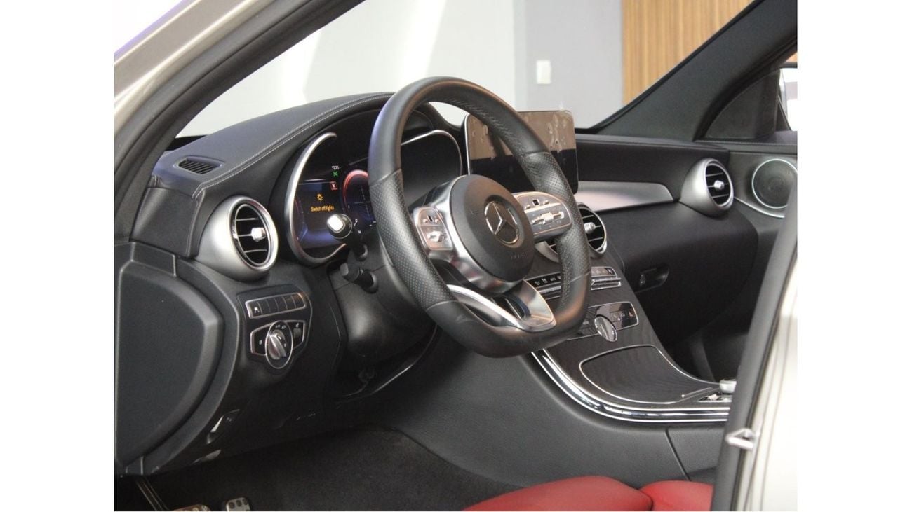 Mercedes-Benz C 200 Premium +