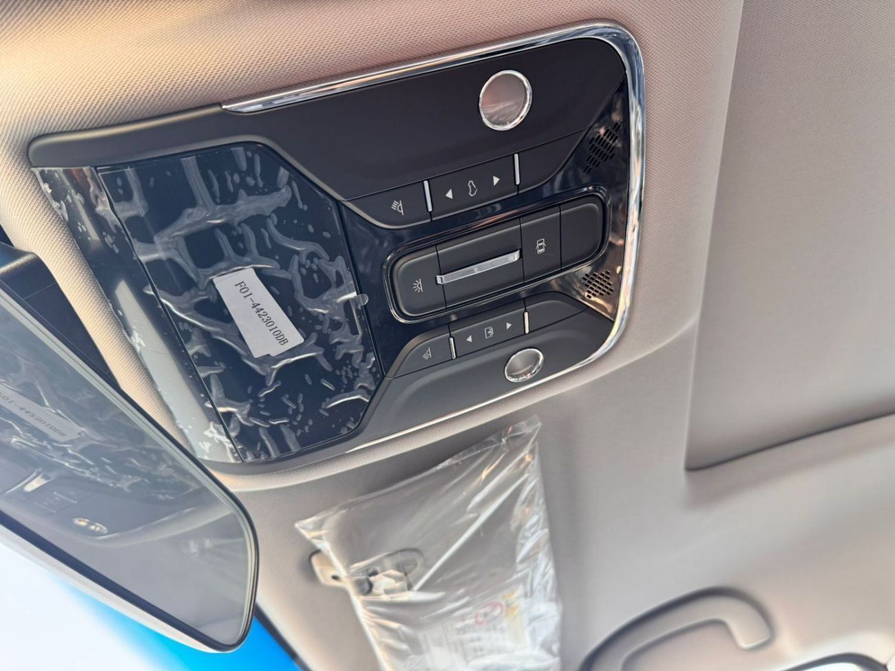 Soueast DX8S Soueast DX8S 2022 Brand New (Export) READY STOCK