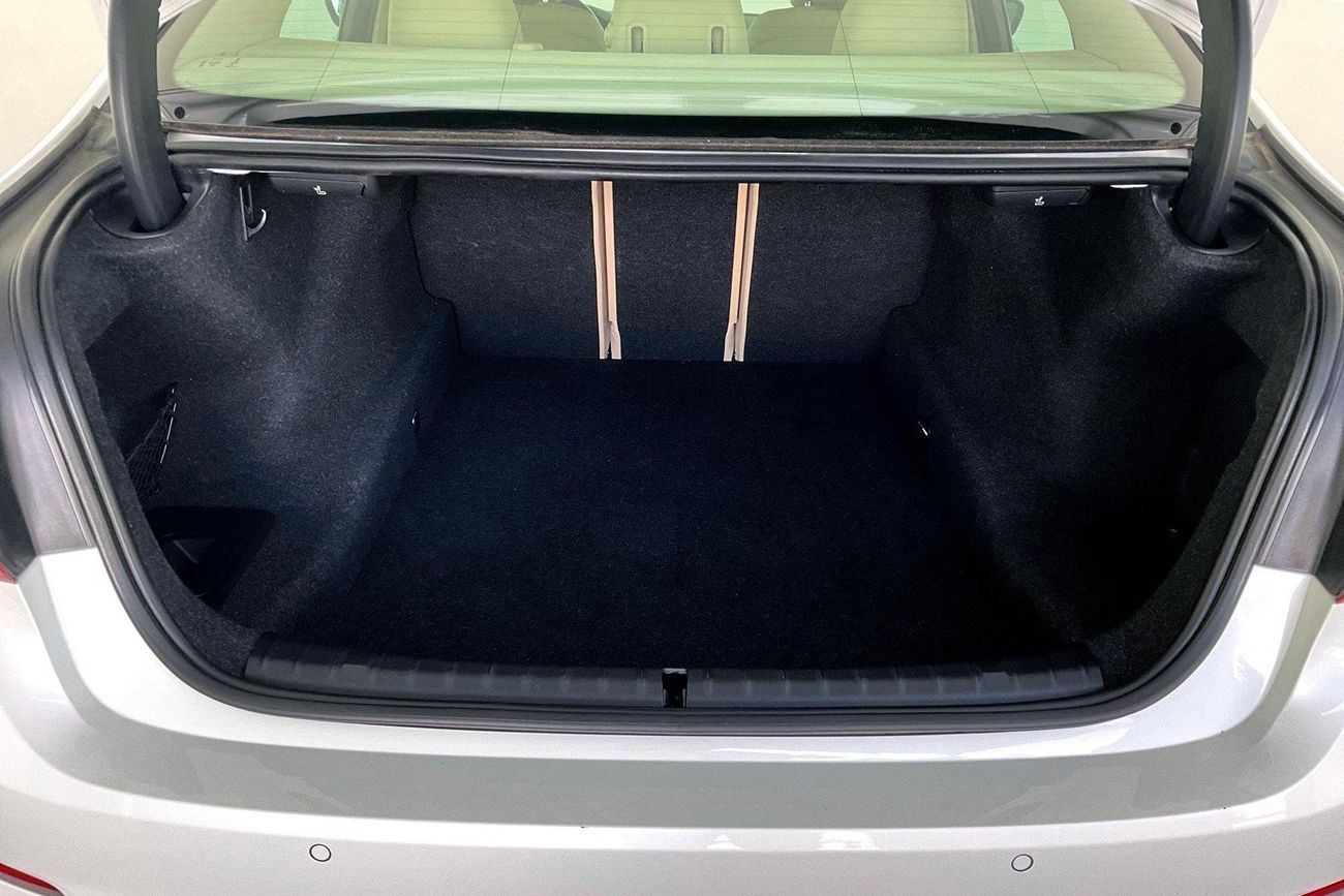 تويوتا راف ٤ GXR | شامل الضمان | 0 ﺪﻔﻋﺓ ﺃﻮﻟﻯ