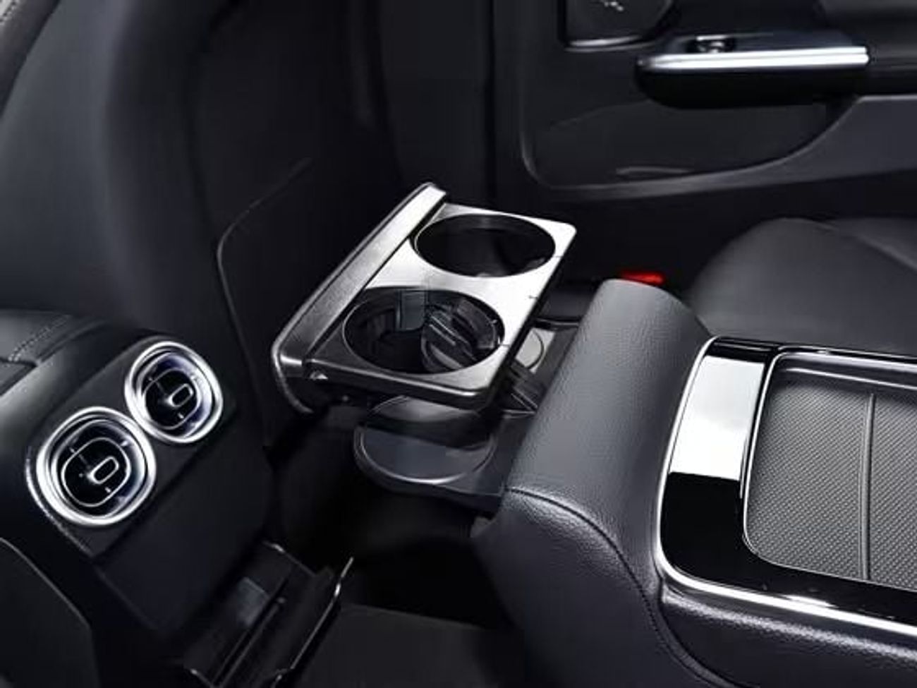 Mercedes-Benz C 260 L VERSION