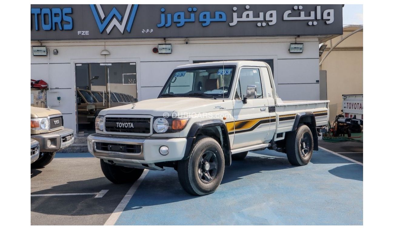 Toyota Land Cruiser Pick Up 2022 MODEL TOYOTA LAND CRUISER 79 SINGLE CAB PICKUP LX V6 70th series 4.0L PATROL 4WD MANUAL