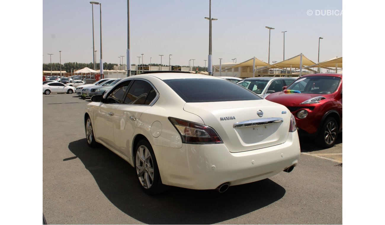 Nissan Maxima GCC - ACCIDENTS FREE - ORIGINAL PAINT  - CAR IS IN PERFECT CONDITION INSIDE OUT