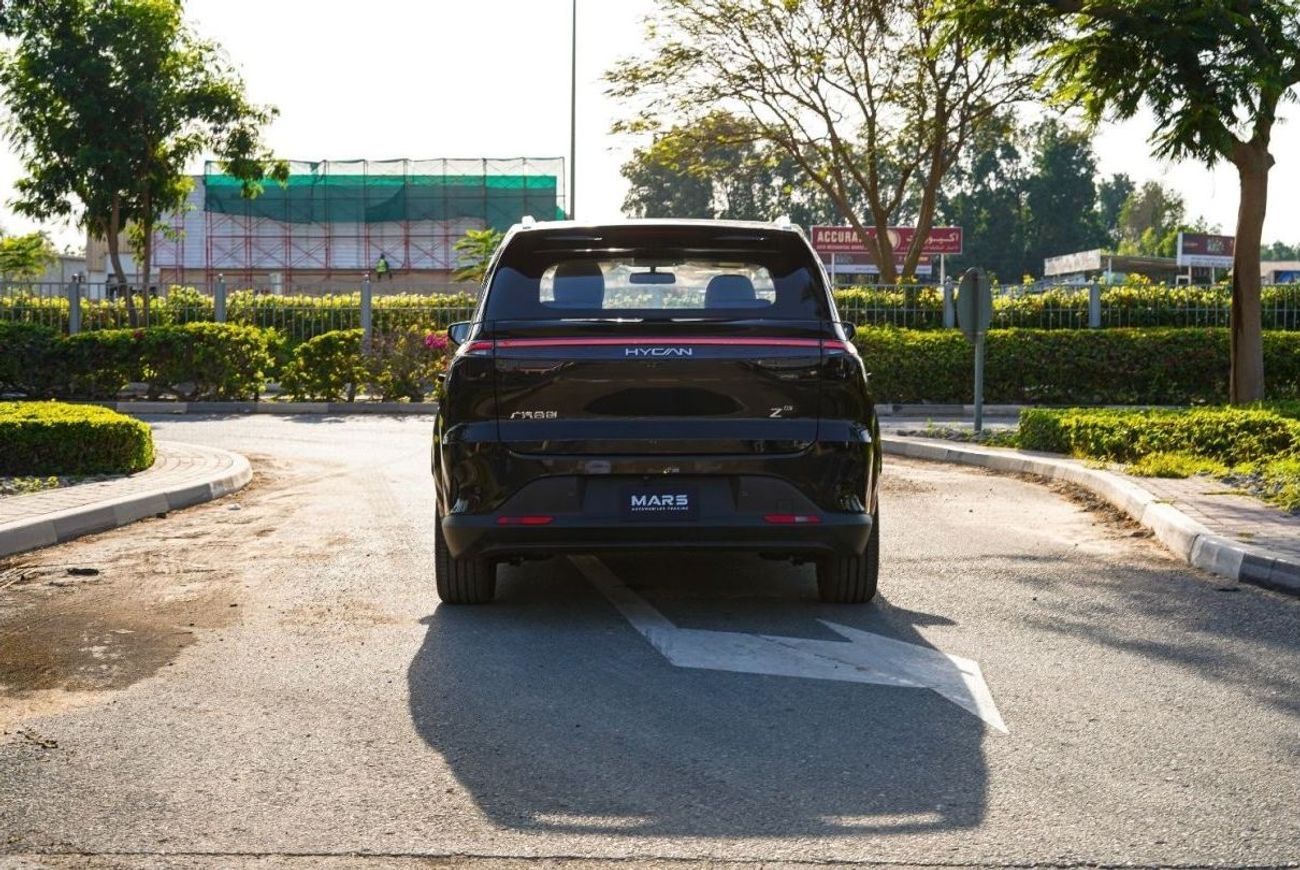 Hycan Z03 2023 HYCAN Z03 / BATTERY RANGE (510 KM) / WARRANTY