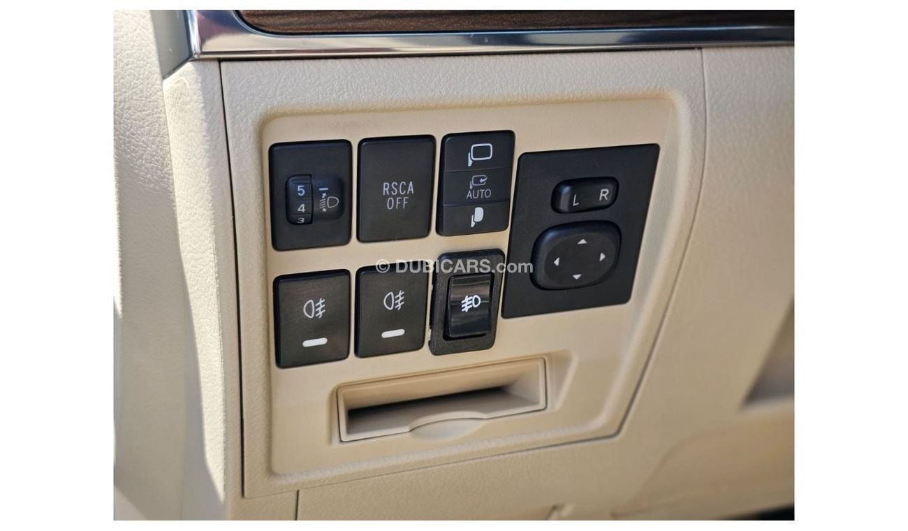 Toyota Land Cruiser TOYOTA LAND CRUISER VXR 5.7 2021 GCC WITH FOX LIFT KIT, UPGRADE EXHAUST SYSTEM ETC IN MINT CONDITION