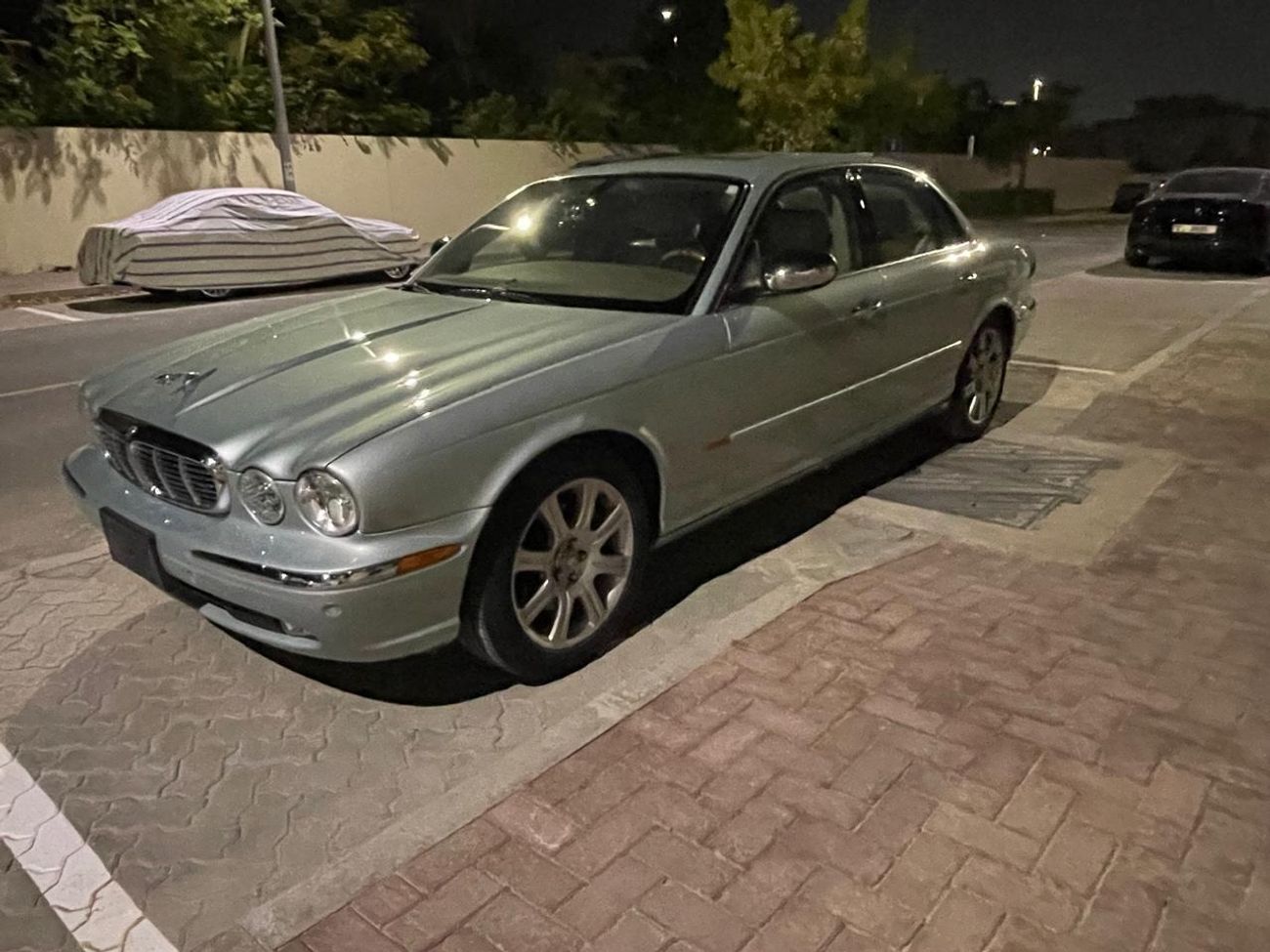 Jaguar XJ8 Vanden Plas 4.2 CLEAN TITLE !!!