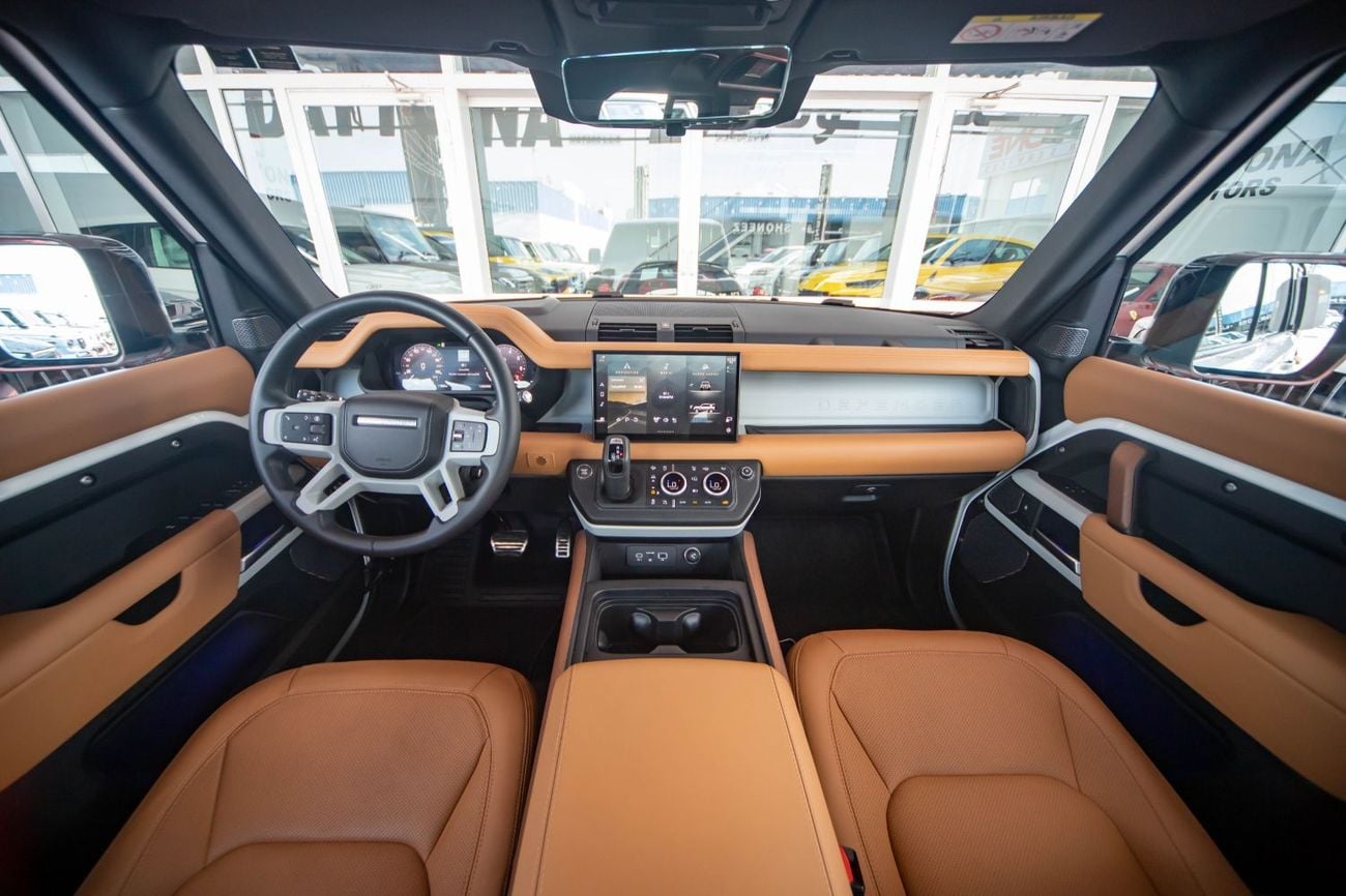 لاند روفر ديفندر P400 90 HSE 3.0L (5 Seater)